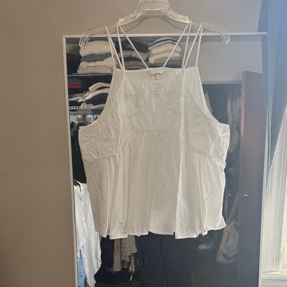 H&M White Sleeveless Blouse
